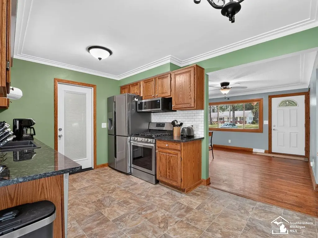 2389 Devonshire Street Ida Township MI 48182