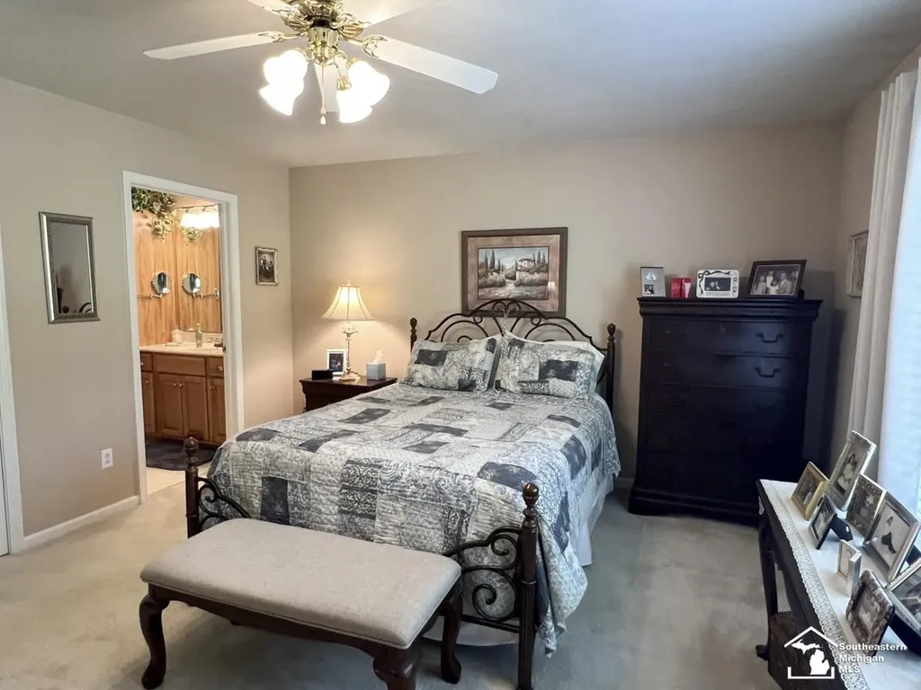 1644 Spruce Court Bedford Township MI 48182
