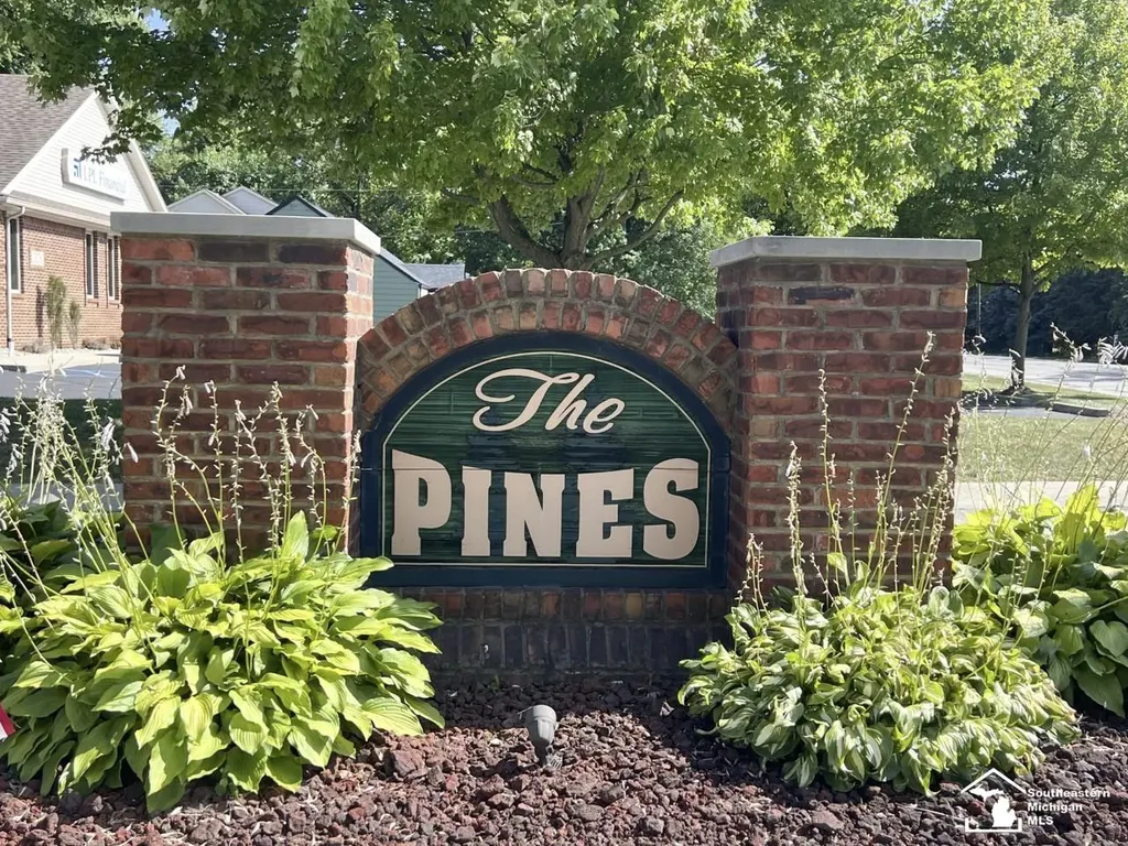 1644 Spruce Court Bedford Township MI 48182