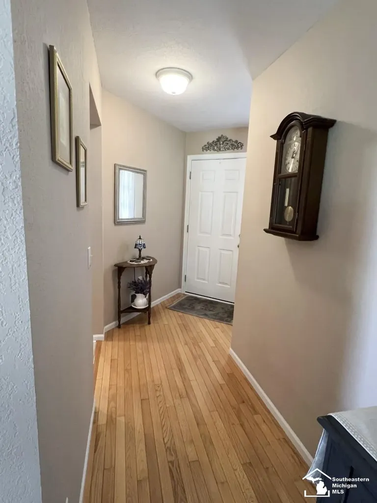 1644 Spruce Court Bedford Township MI 48182