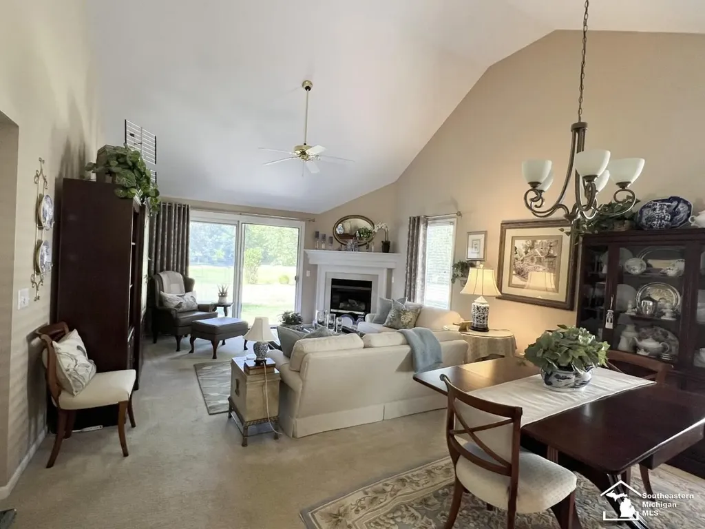 1644 Spruce Court Bedford Township MI 48182