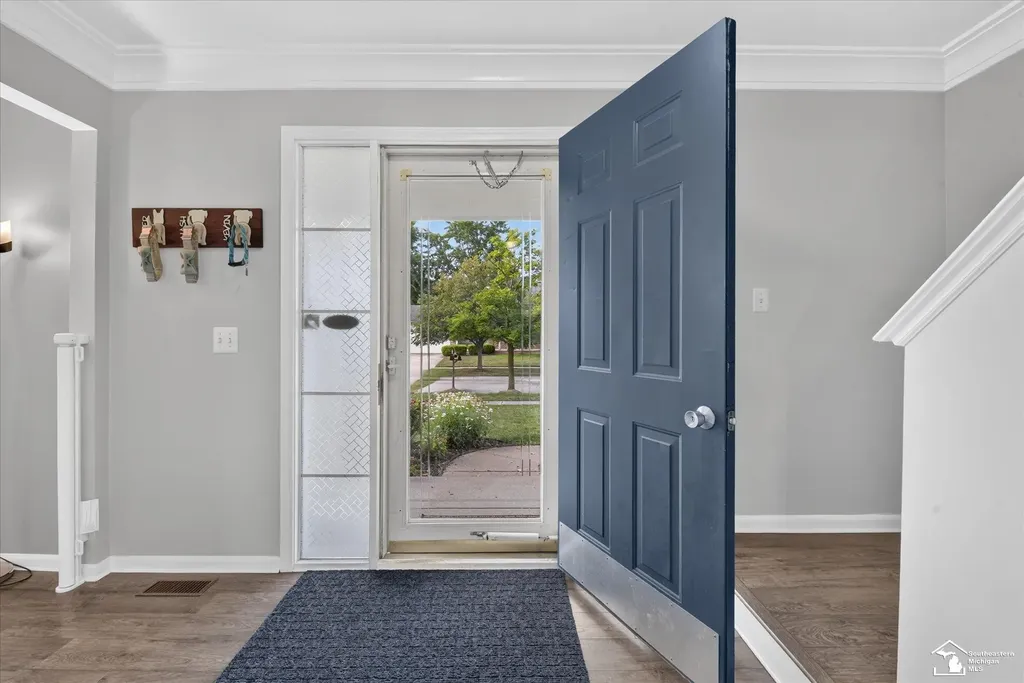 43616 Lotus Drive Canton Charter Township MI 48188
