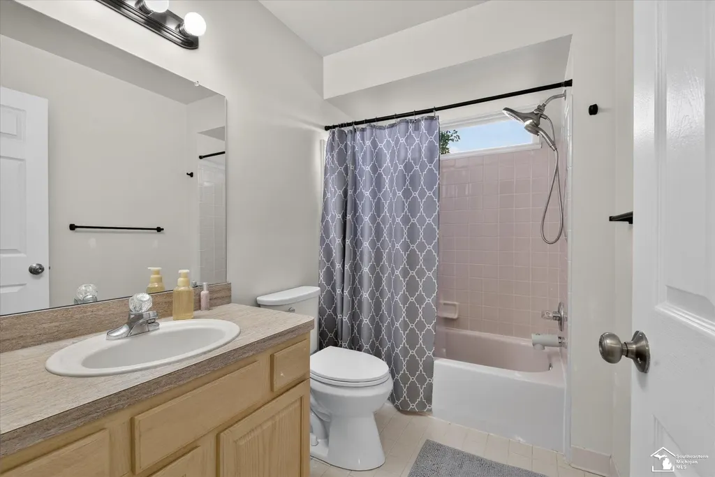 43616 Lotus Drive Canton Charter Township MI 48188