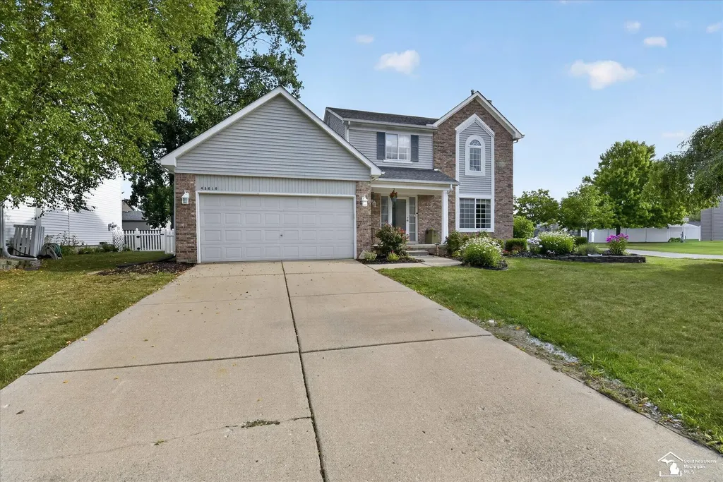 43616 Lotus Drive Canton Charter Township MI 48188