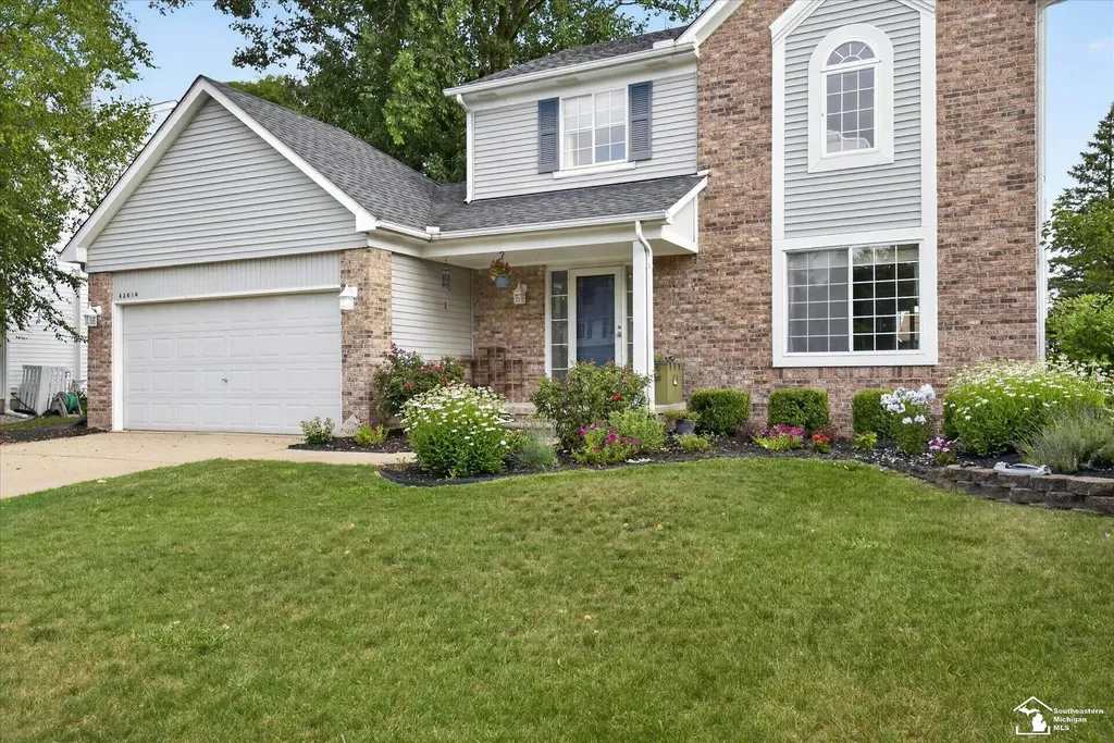 43616 Lotus Drive Canton Charter Township MI 48188