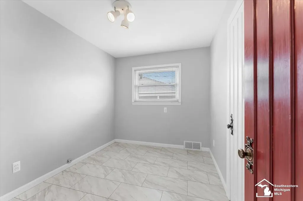 2938 Norwood Drive Trenton City MI 48183