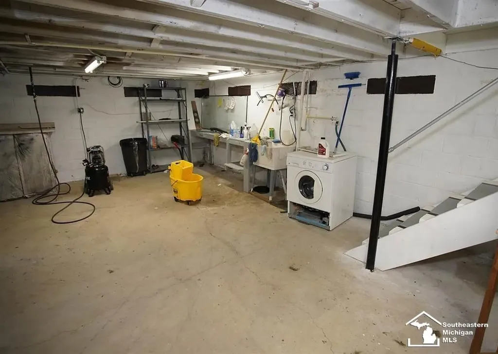 9947 Brooklyn Road Columbia Township MI 49230