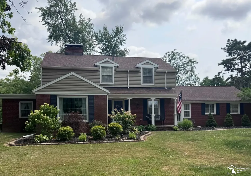 1365 Trenton Road Adrian City MI 49221