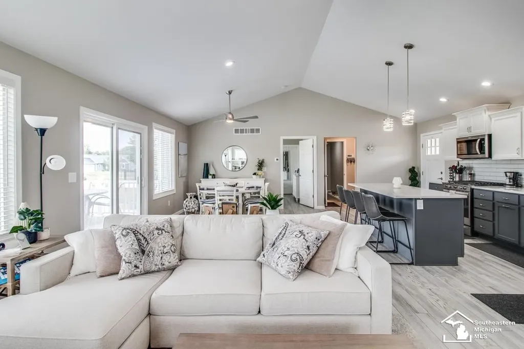 11795 Quail Run Leroy Township MI 49015