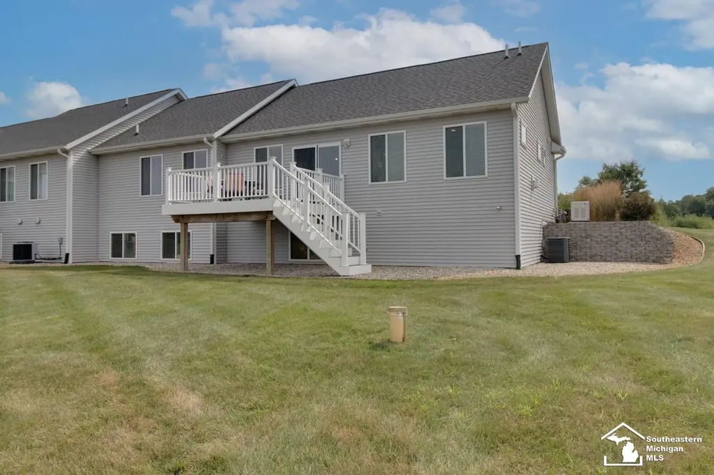 11795 Quail Run Leroy Township MI 49015