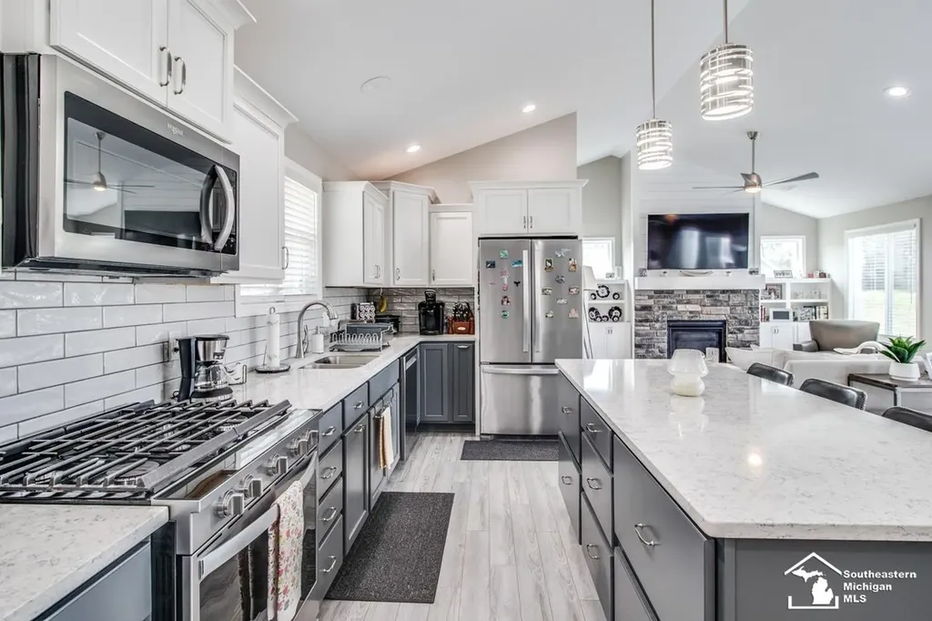 11795 Quail Run Leroy Township MI 49015