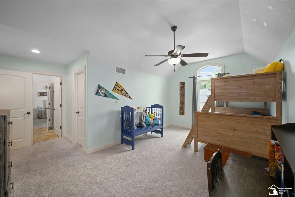 6615 Summerlyn Boulevard Bedford Township MI 48144