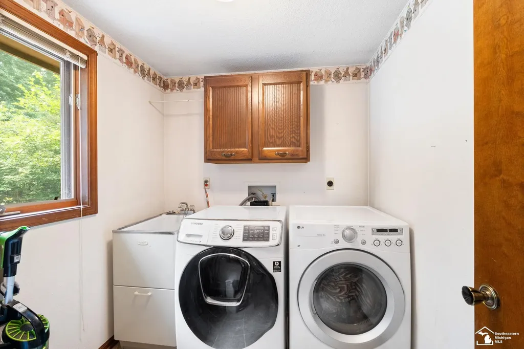 3867 Timber Creek Street Bedford Township MI 48144