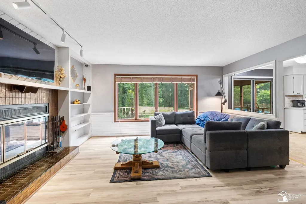 3867 Timber Creek Street Bedford Township MI 48144