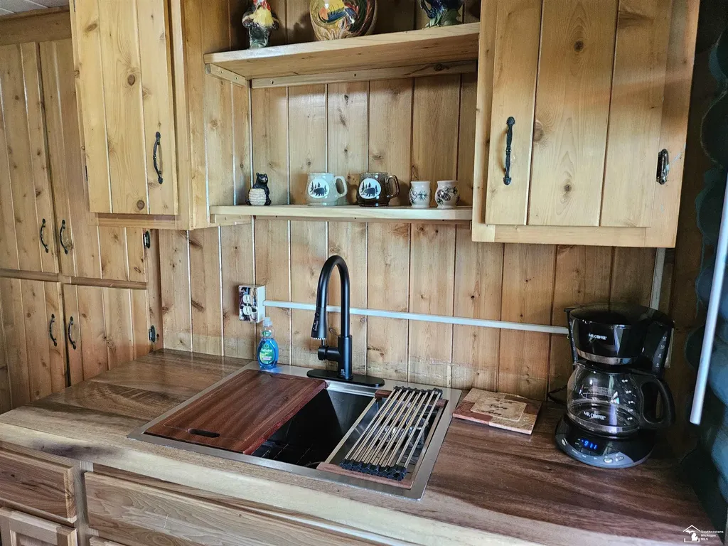 5380 W Houghton Lake Drive Roscommon Township MI 48629