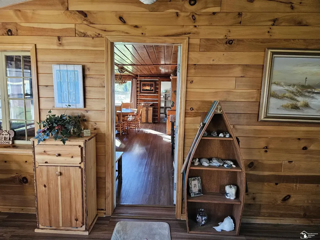 5380 W Houghton Lake Drive Roscommon Township MI 48629