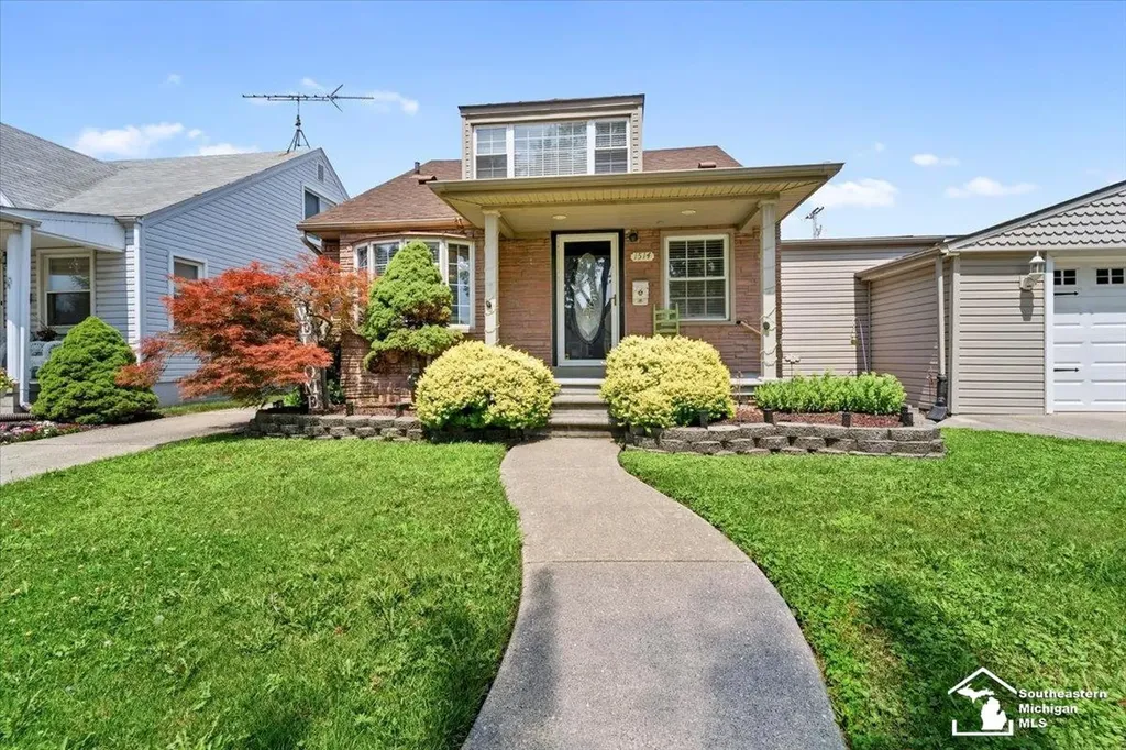 1514 Leblanc Street Lincoln Park City MI 48146