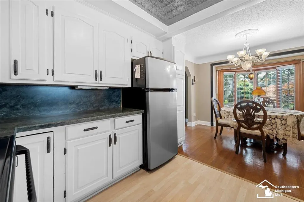 1514 Leblanc Street Lincoln Park City MI 48146