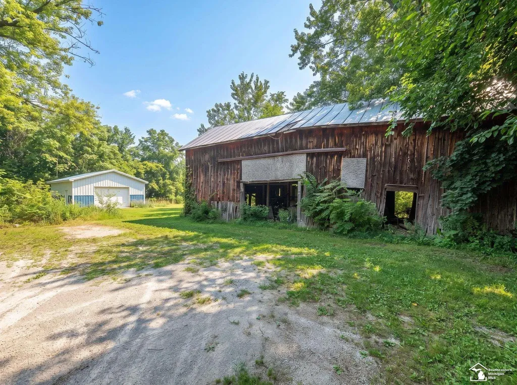 4970 Bluebush Road Raisinville Township MI 48162