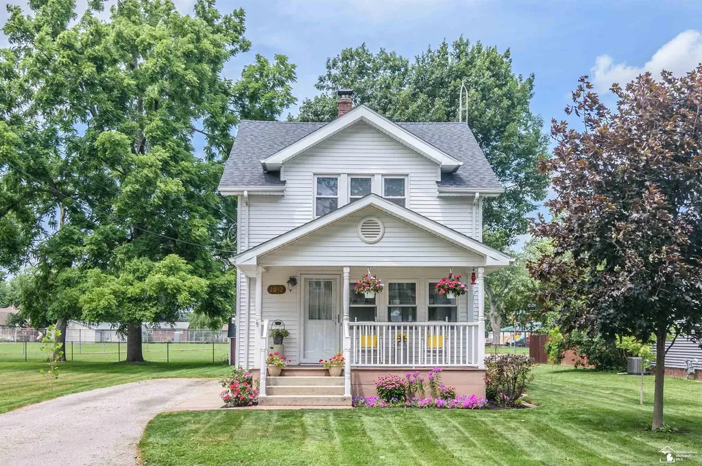 2042 Wilson Drive Erie Township MI 48133