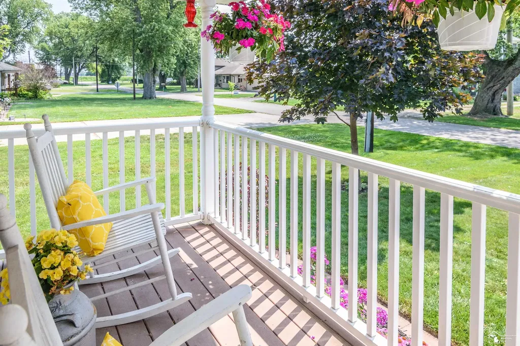 2042 Wilson Drive Erie Township MI 48133