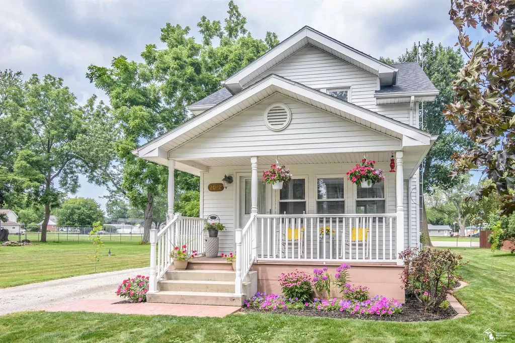 2042 Wilson Drive Erie Township MI 48133
