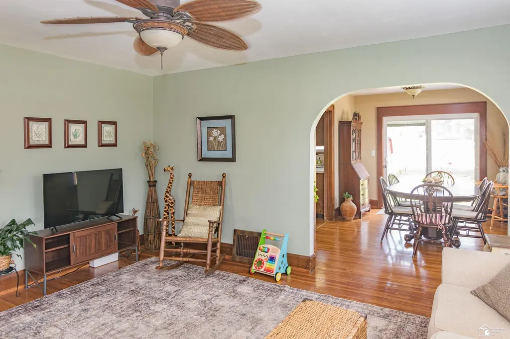 2042 Wilson Drive Erie Township MI 48133