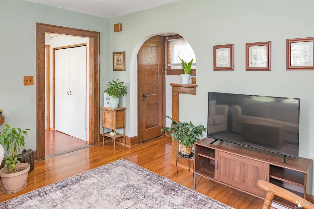 2042 Wilson Drive Erie Township MI 48133
