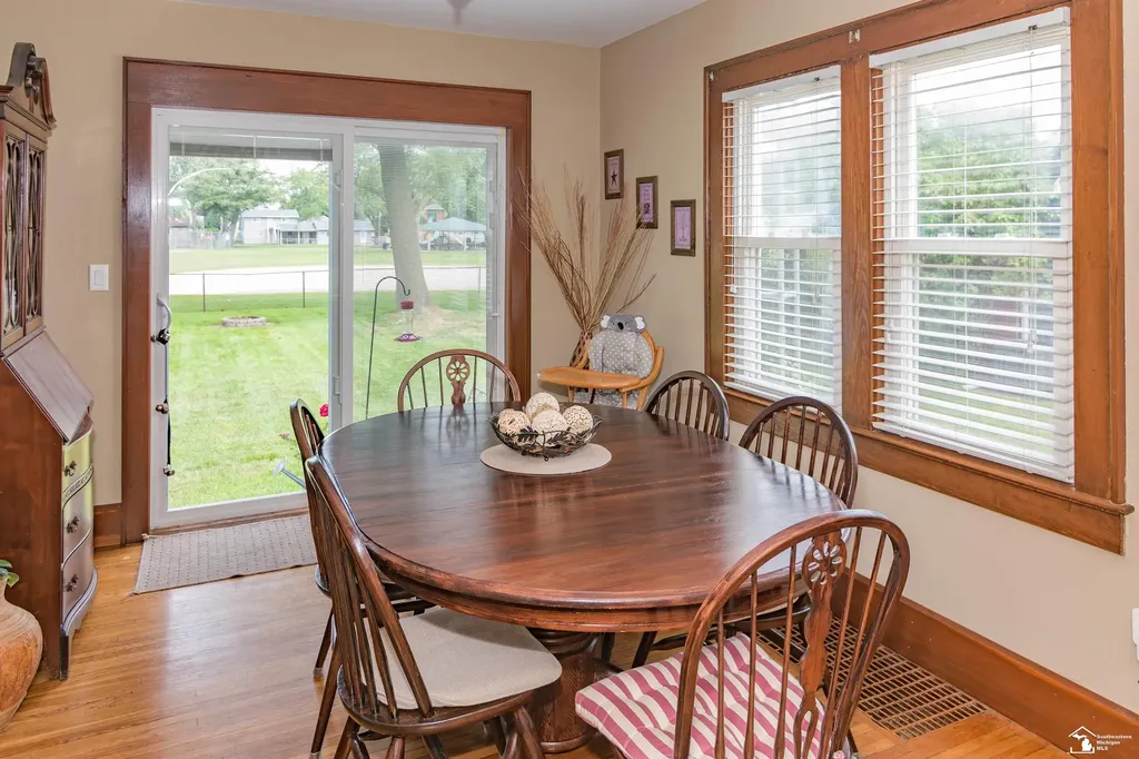 2042 Wilson Drive Erie Township MI 48133