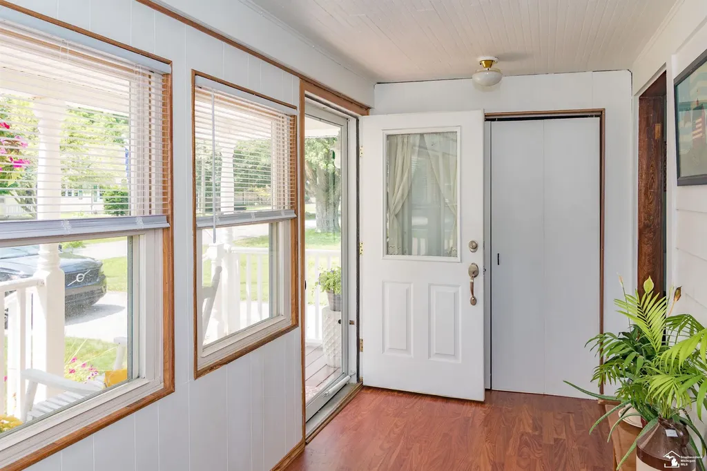 2042 Wilson Drive Erie Township MI 48133