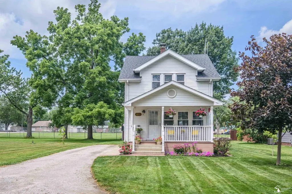2042 Wilson Drive Erie Township MI 48133