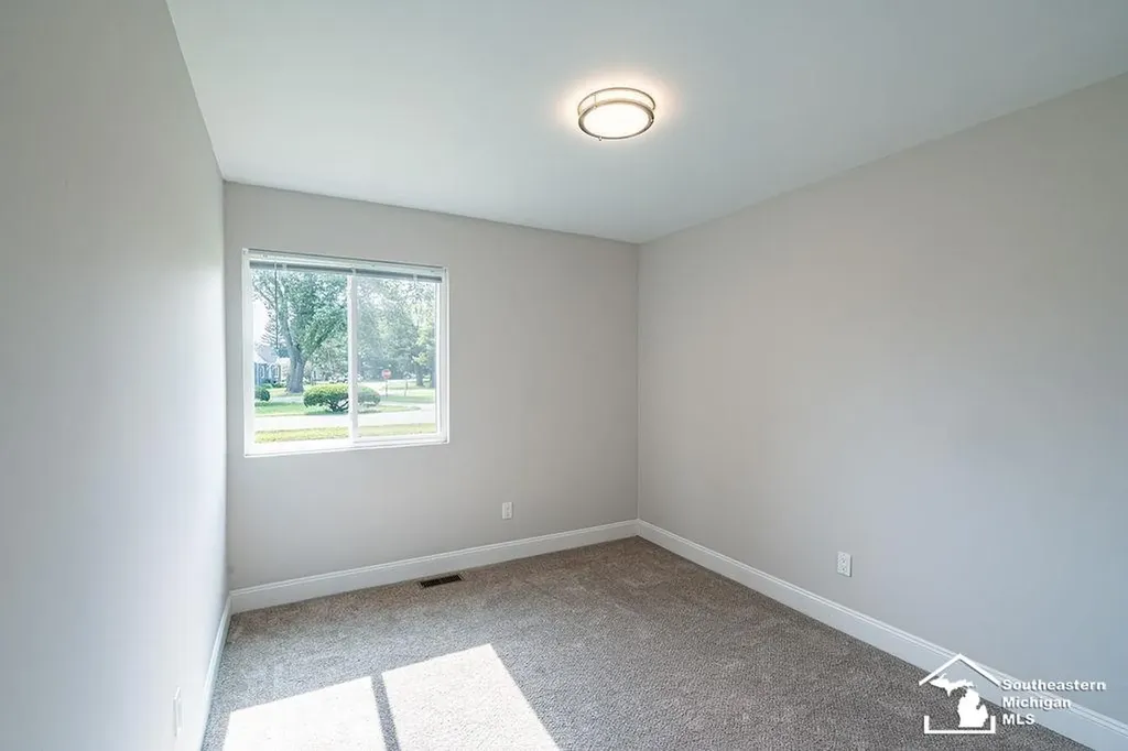 13911 Alton Road Monroe Charter Township MI 48161