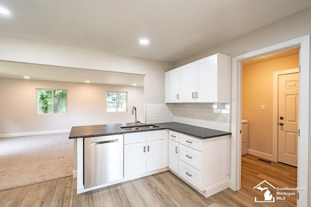 13911 Alton Road Monroe Charter Township MI 48161