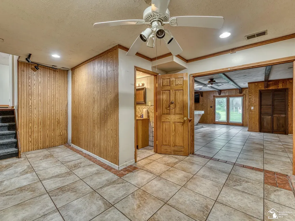 10191 Yensch Road London Township MI 48159