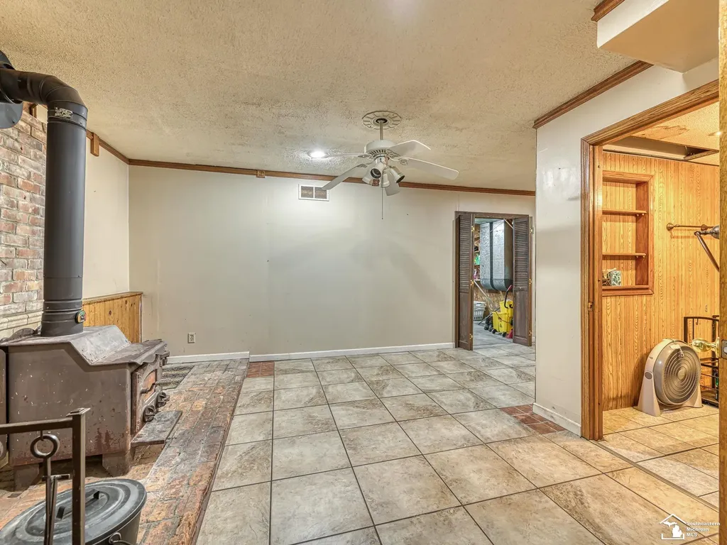10191 Yensch Road London Township MI 48159