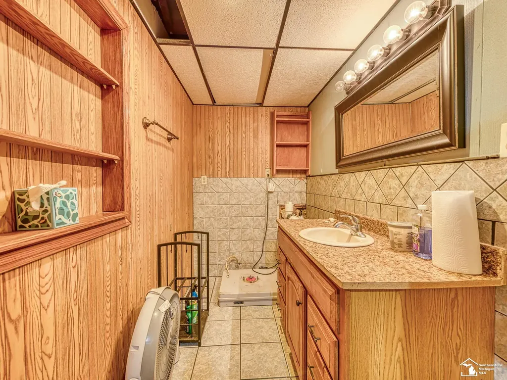 10191 Yensch Road London Township MI 48159
