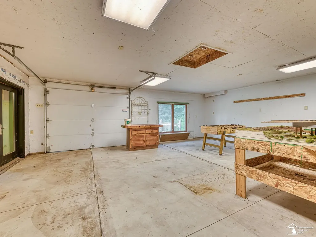 10191 Yensch Road London Township MI 48159