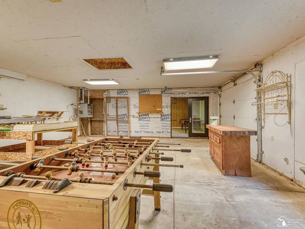10191 Yensch Road London Township MI 48159