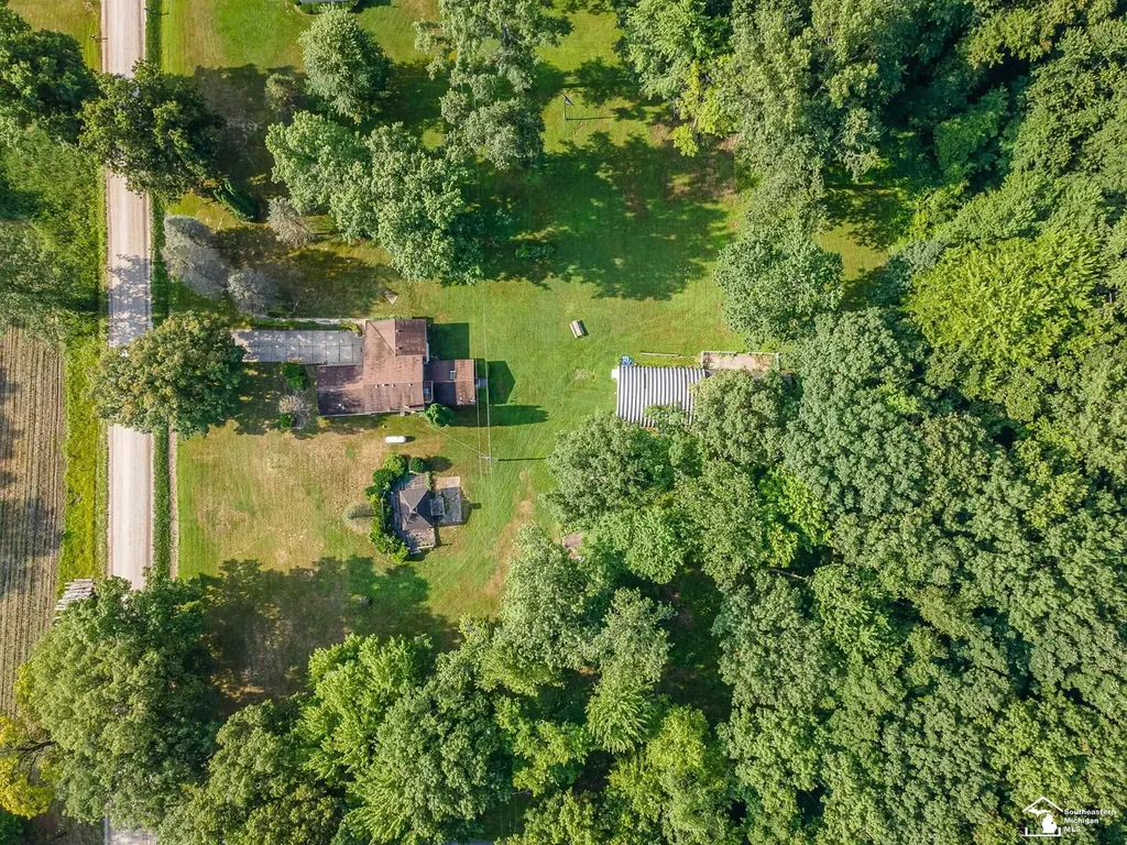 10191 Yensch Road London Township MI 48159