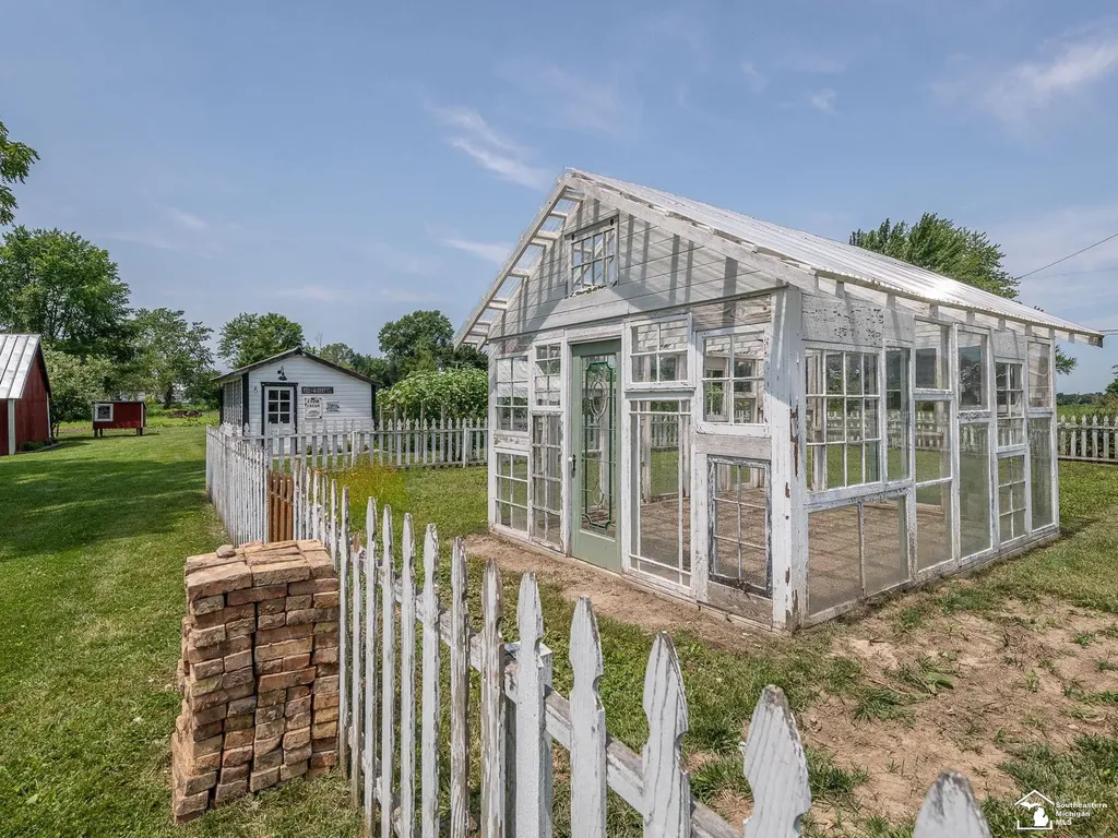 4803 Colf Road Exeter Township MI 48117