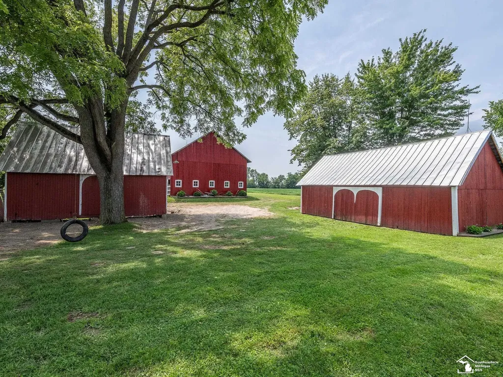 4803 Colf Road Exeter Township MI 48117