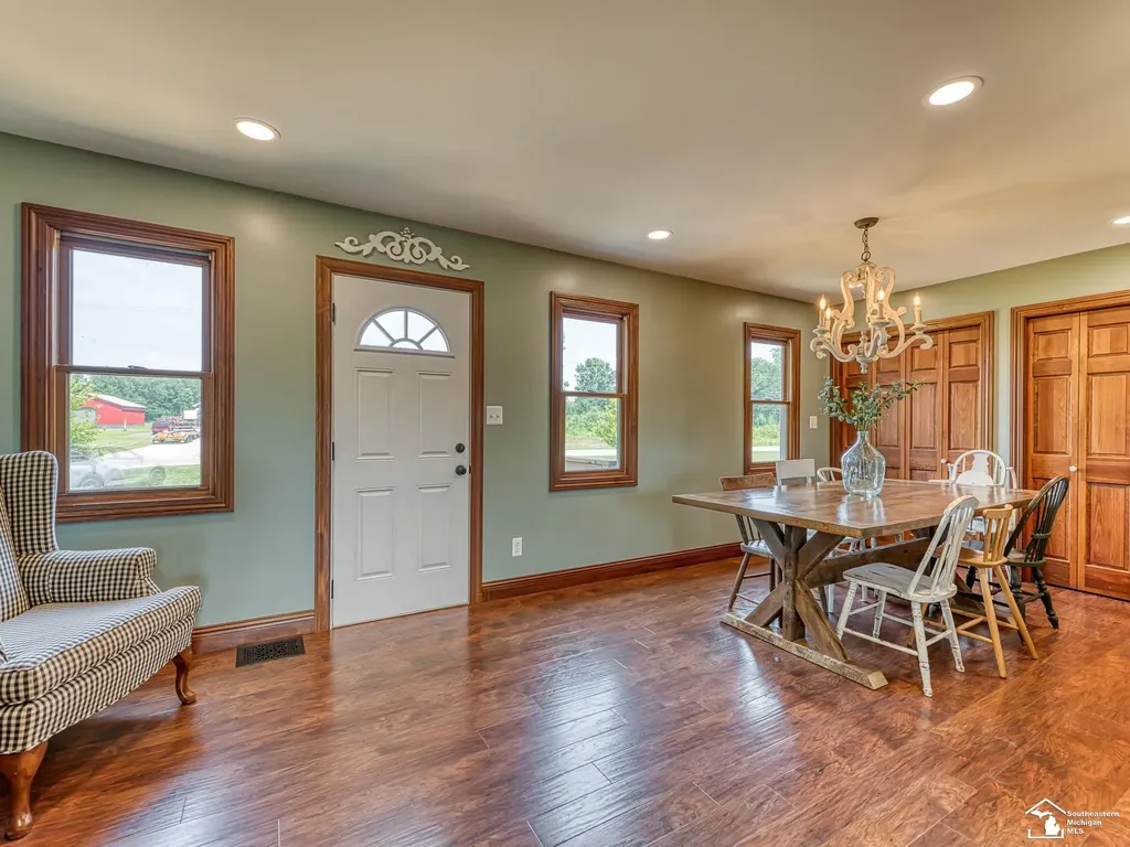 4803 Colf Road Exeter Township MI 48117