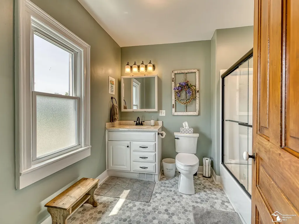 4803 Colf Road Exeter Township MI 48117