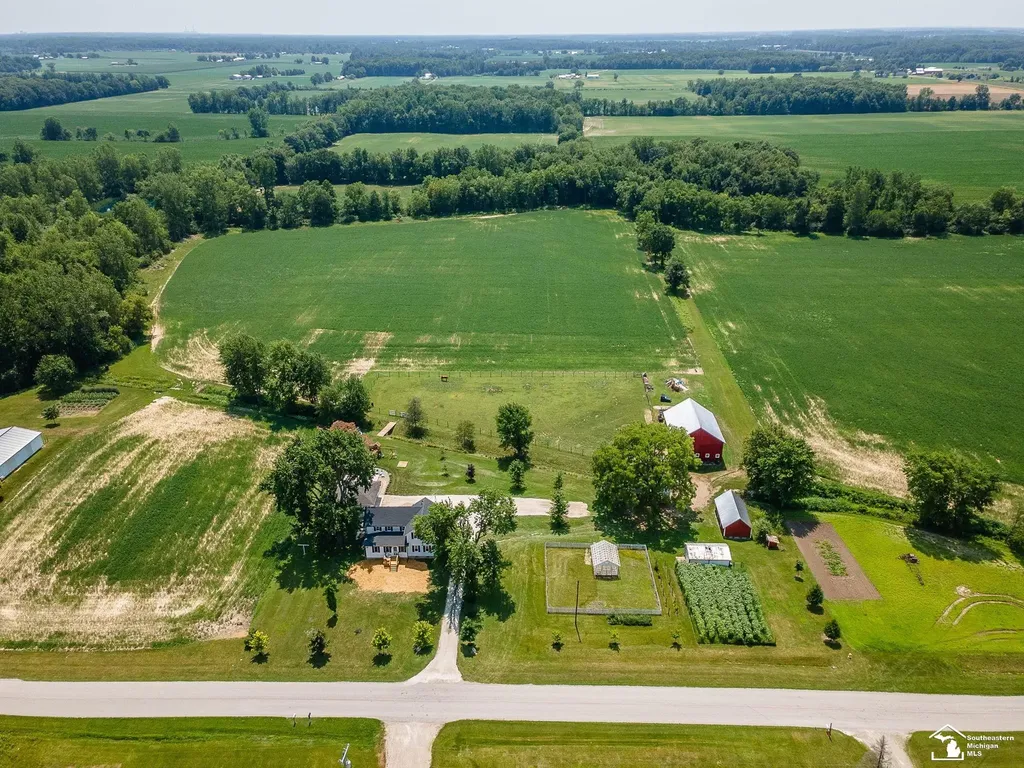 4803 Colf Road Exeter Township MI 48117