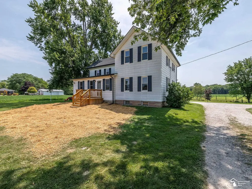 4803 Colf Road Exeter Township MI 48117