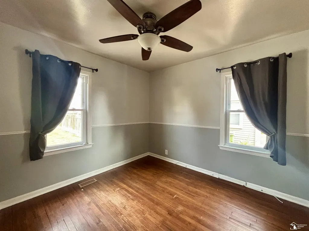 13506 Longtin Street Southgate City MI 48195