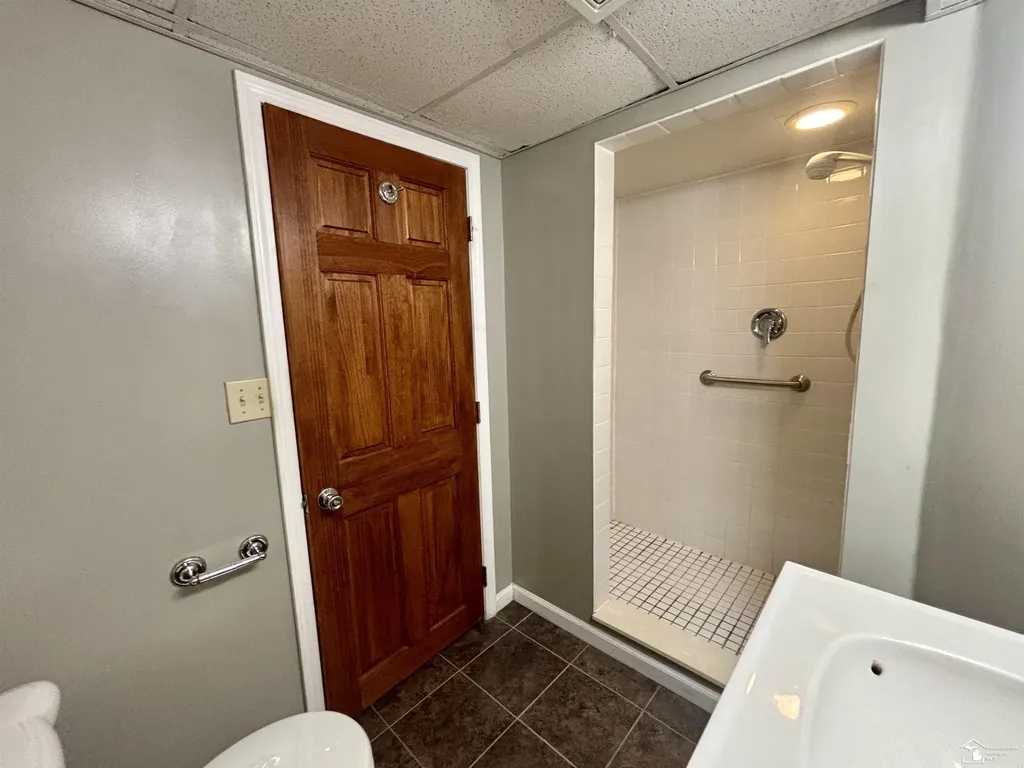 13506 Longtin Street Southgate City MI 48195