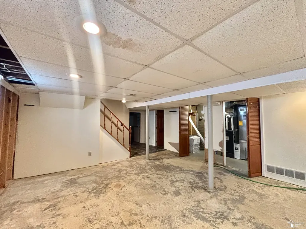 13506 Longtin Street Southgate City MI 48195