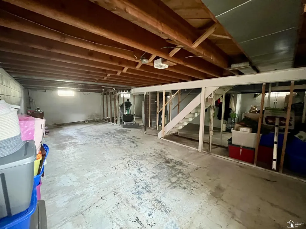 2071 Maplecrest Drive Ash Township MI 48117