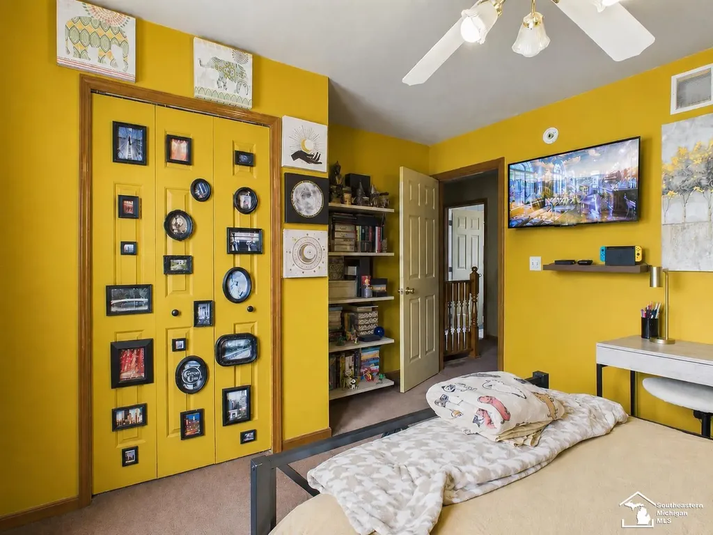 817 W 5th Street Monroe Charter Township MI 48161